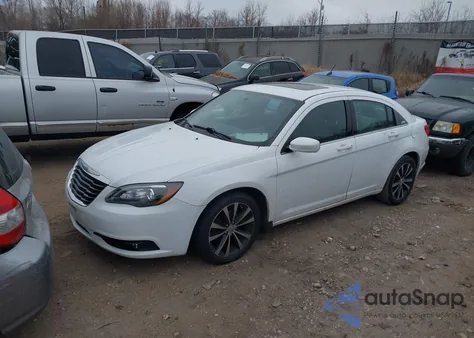 2011 Chrysler 200 S from USA, damaged, VIN 1C3BC8FG3BN624341